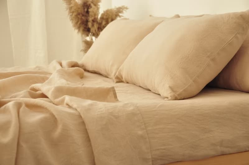 Caramel linen sheet set / Flat+fitted sheet+2 pillowcases / Beige bedding