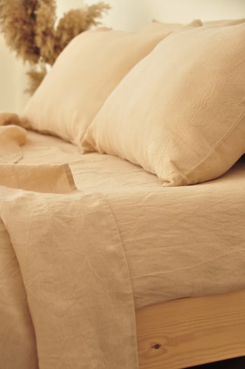 Caramel linen sheet set / Flat+fitted sheet+2 pillowcases / Beige bedding