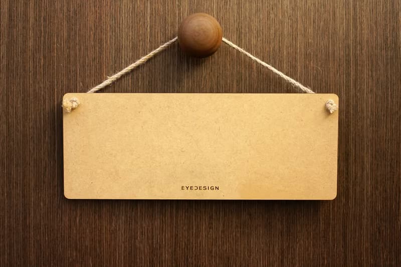 木製大對聯-活得要精彩 Break Or Make!