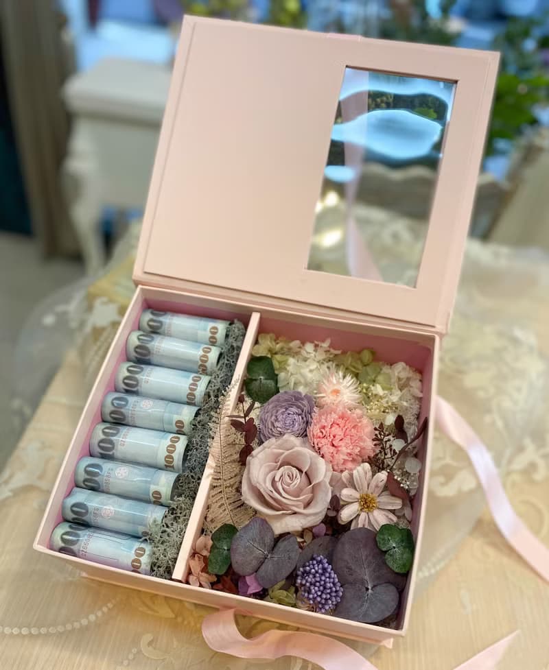 母親節永生花禮盒  有錢花 金沙巧克力 永生玫瑰  情人節 生日禮