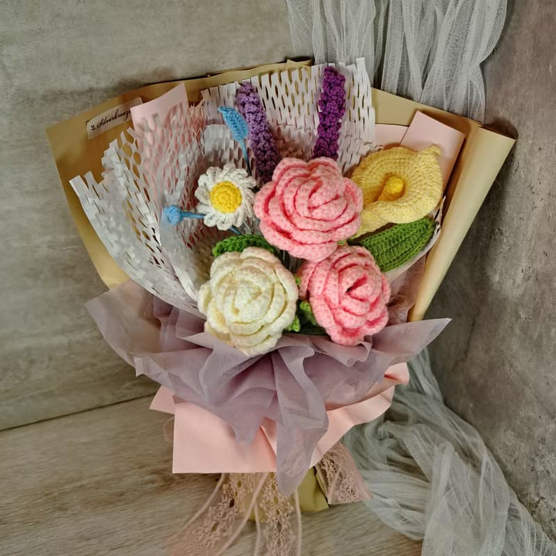 鉤織花束 生日禮物 花束 畢業花束 情人節 母親節 求婚