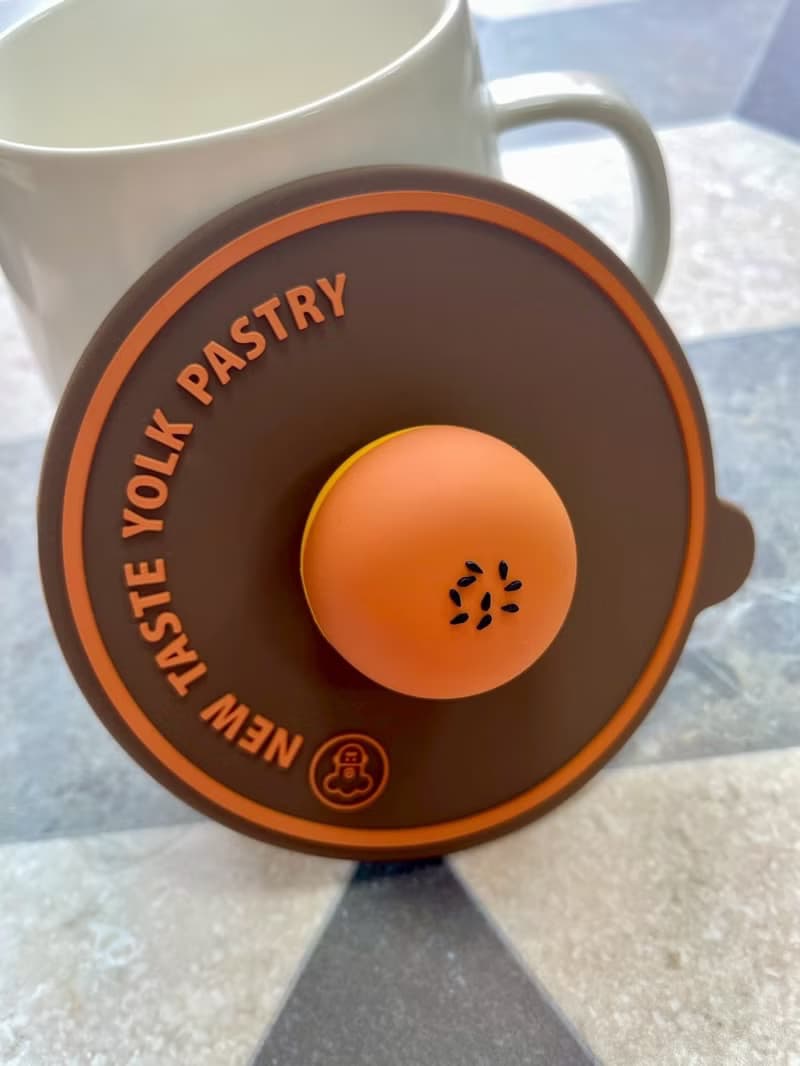 新口味蛋黃酥 造型防塵杯蓋