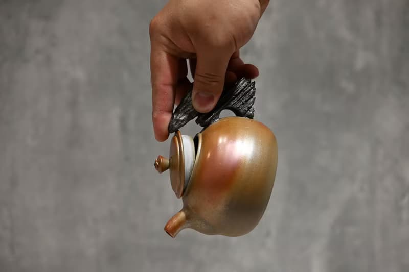 | 280cc | 柴燒造型正把壺 柴燒壺 茶壺 手作壺【臻麟陶藝】