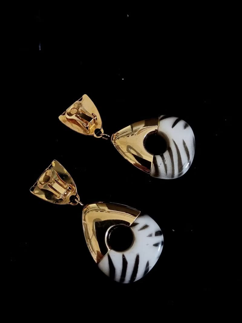 vintage jewelry  華麗黑白豹紋垂墜型夾式耳環