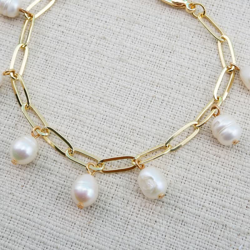 Drop Freshwater Pearl on Oval Chain Bracelet