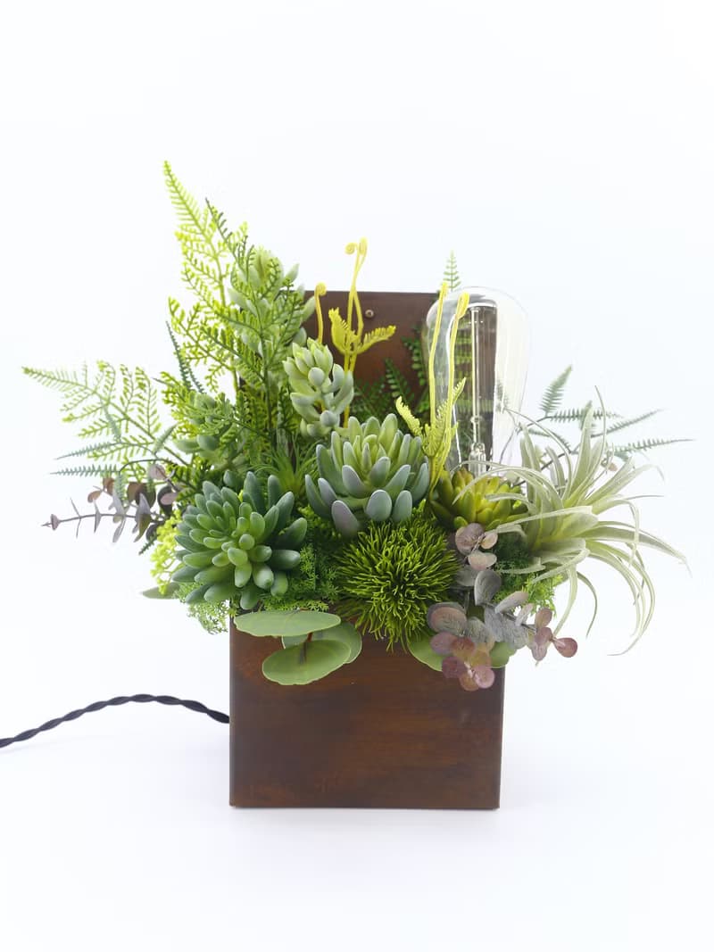 高擬真多肉植物鏽鐵燈 免運專人配送限雙北市 其餘地區需補運費