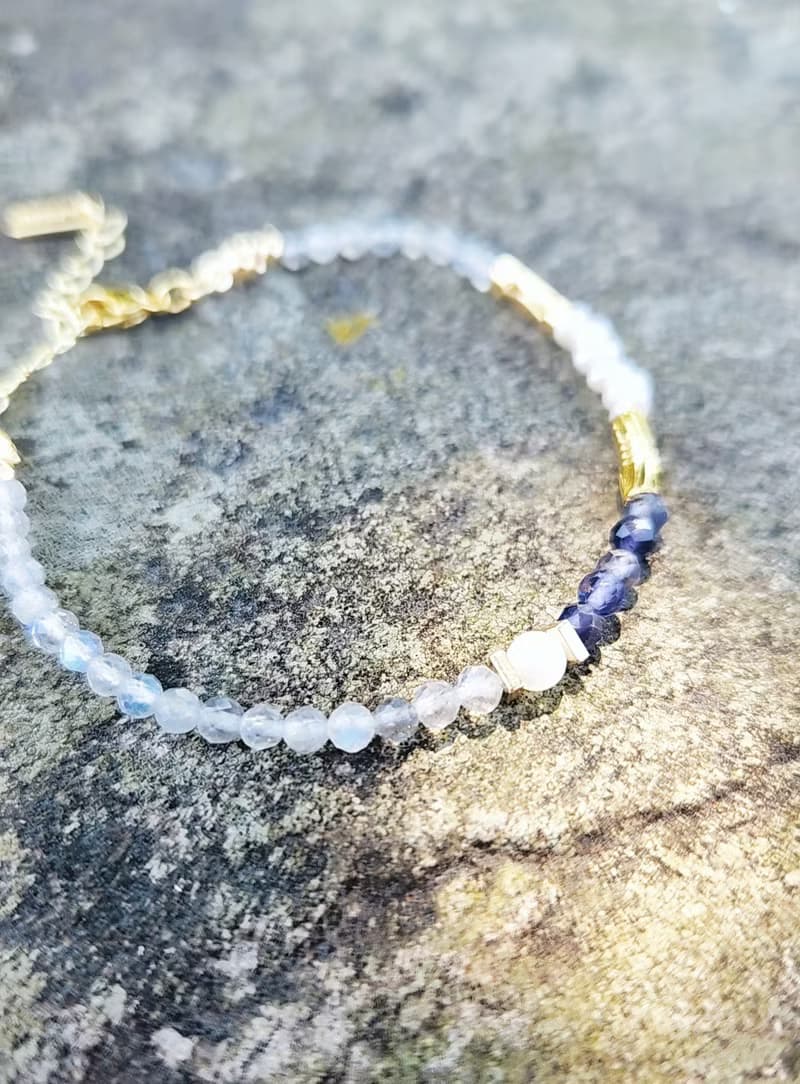 柔情詠花【清流主義】- 堇青石 翡翠 草莓晶 細款半寶石手鍊