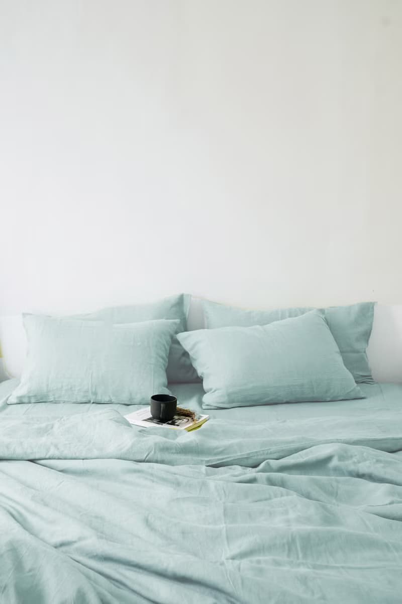Sea glass linen fitted sheet / Softened linen bed sheet / Deep pocket