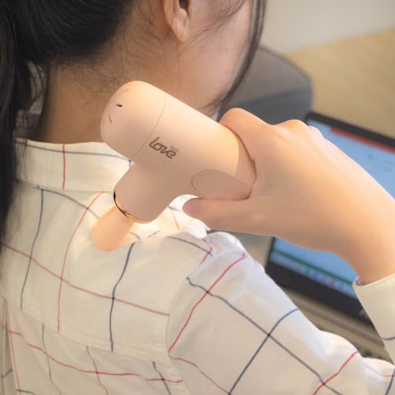 【微瑕特惠】嬌小力士 Mini 口袋按摩槍 - 輕量好持、低噪運行