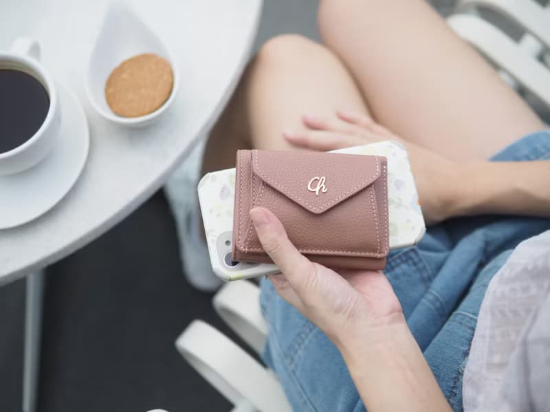 Maily (Tea rose) : Tri-fold wallet, short wallet, cow leather, nude pink