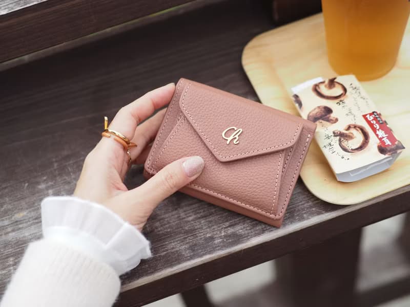 Maily (Tea rose) : Tri-fold wallet, short wallet, cow leather, nude pink