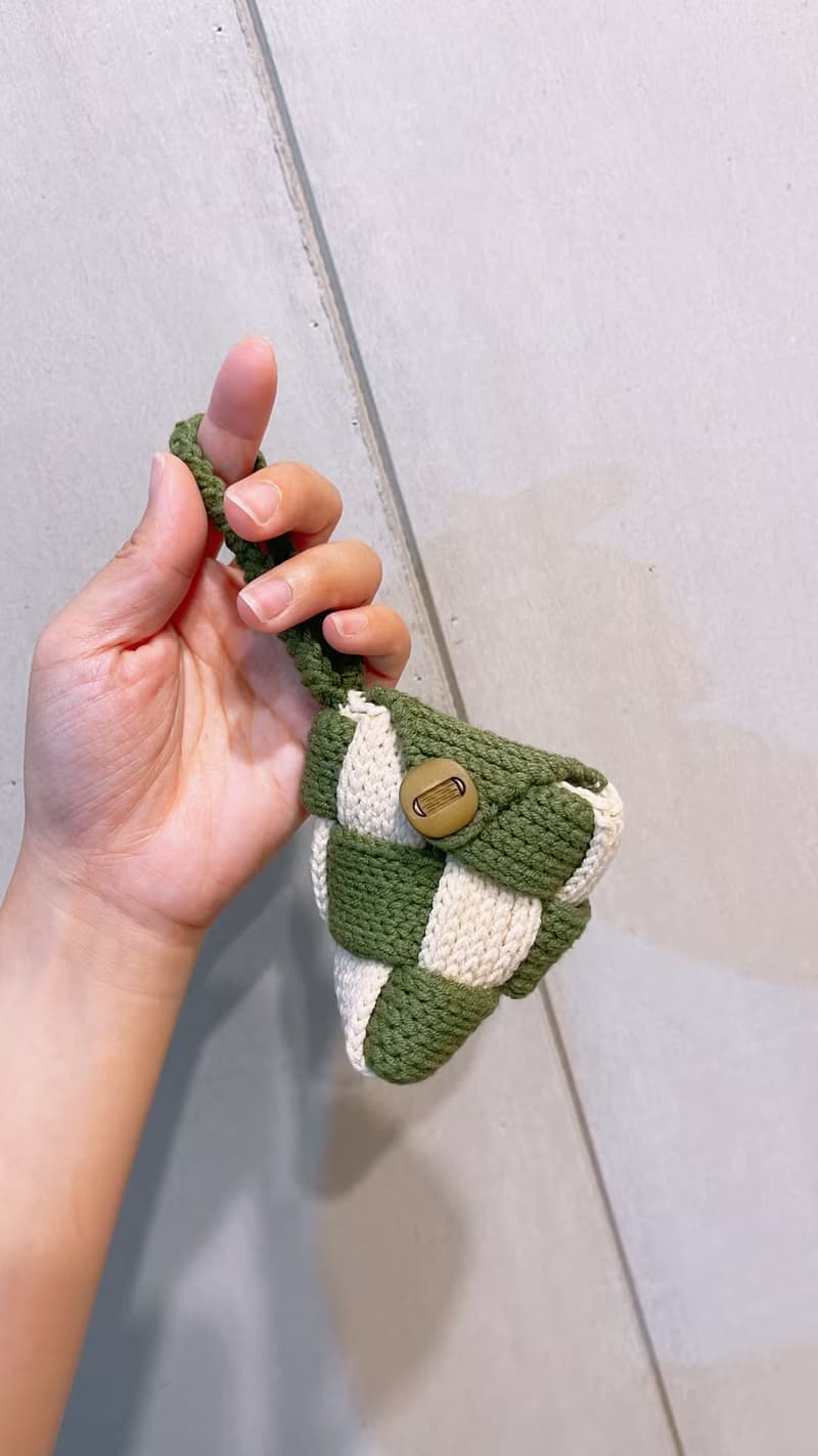 手工鉤織-編織紋三角立體零錢手袋 鉤針零錢包/零錢袋/手挽袋