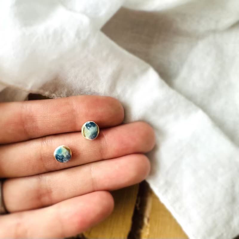 【再販】星空 金継ぎ 陶器 ピアス ノンホールピアス 星 やきもの 小さい 小ぶり シンプル ギフト プレゼント 贈り物 誕生日 母の日 ゴールド 金 ブルー