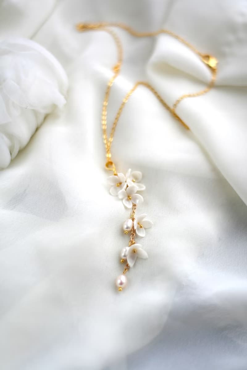 Long Flower Bridal Necklace, Long Pearl Floral Necklace, Wedding Necklace