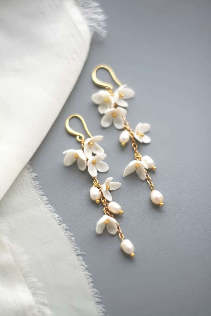 Long Flower Bridal Necklace, Long Pearl Floral Necklace, Wedding Necklace