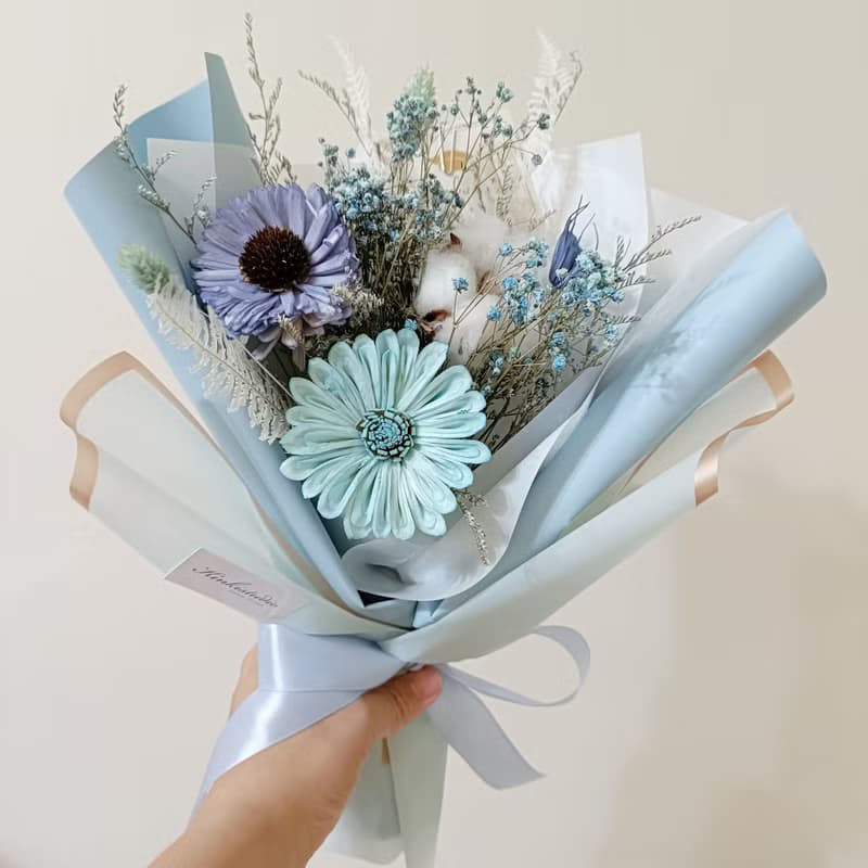 畢業花束禮物 永生康乃馨玫瑰花束 情人節生日企業贈品課程