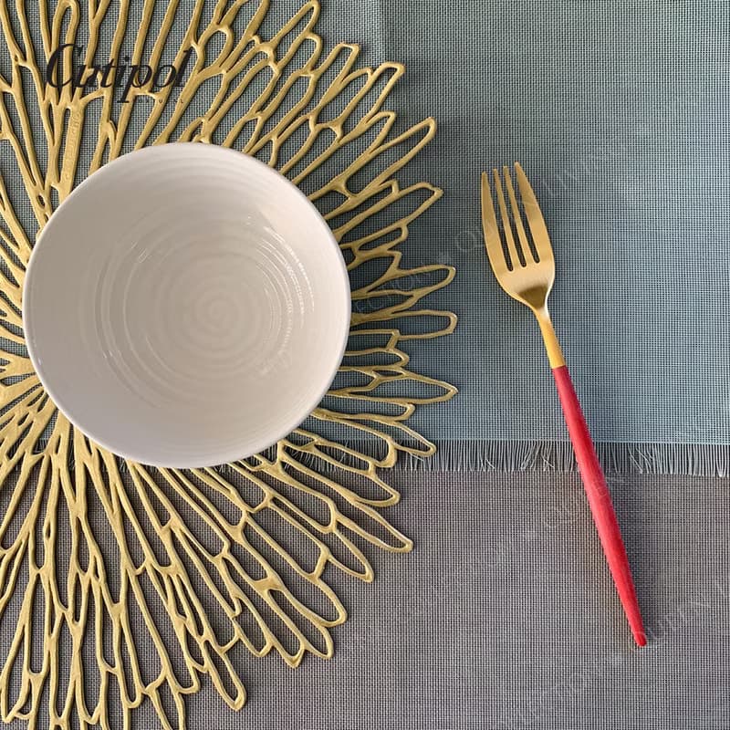 葡萄牙 Cutipol  MIO   紅金 主餐三件組(刀叉匙)