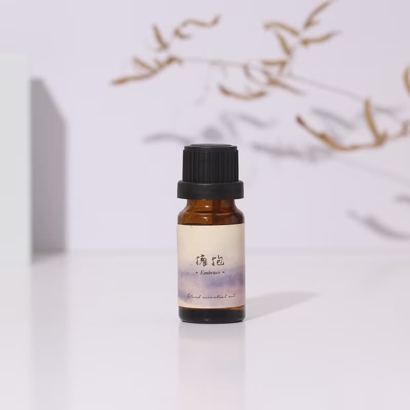 【擁抱】苿莉優雅花香、10mL、複方精油丨室內香氛