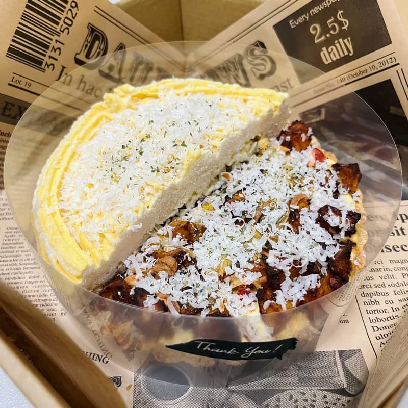 六吋雙拼 1/2紅酒牛肉牧羊人派 & 1/2香料馬鈴薯番茄菌菇鹹派
