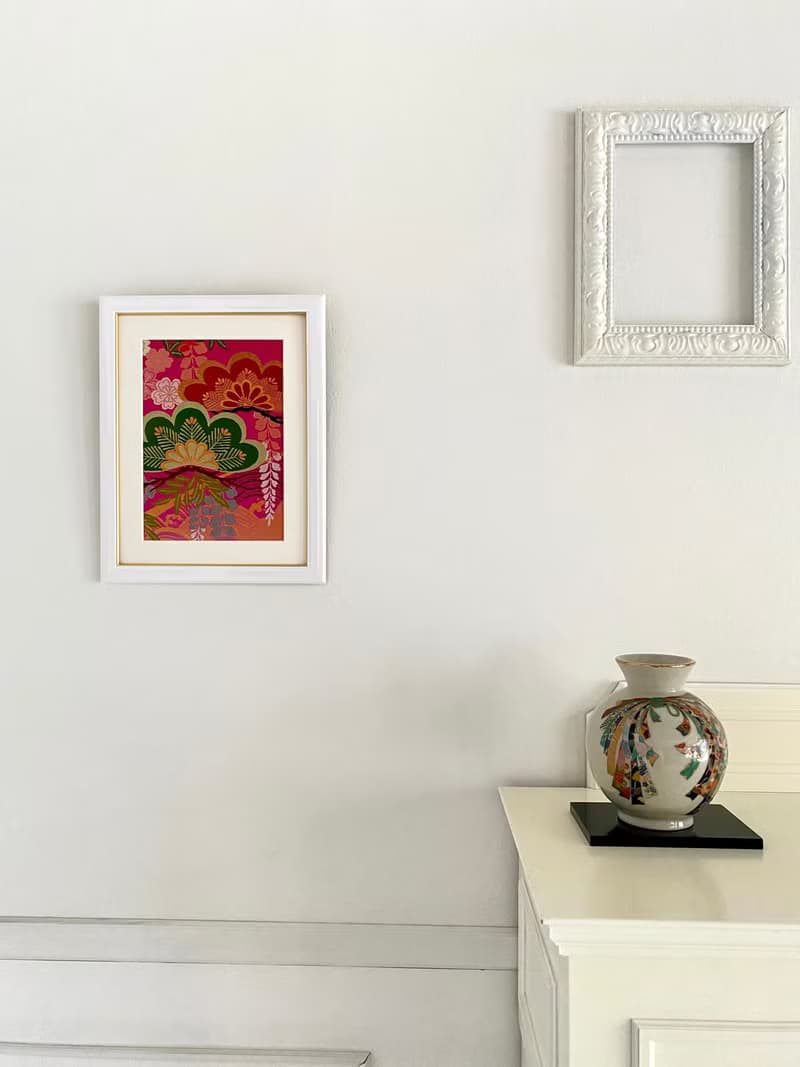 額装025　刺繍着物 松 和モダン 和風インテリア プレゼント 結婚祝 新築祝 長寿祝 縁起物 額装インテリア