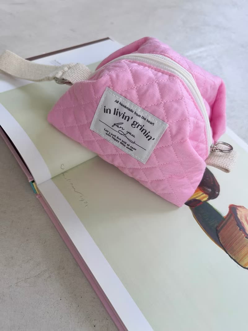 murmuring pouch M_pink berry