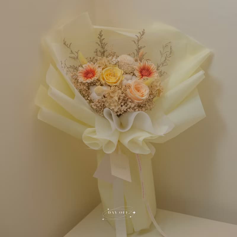 DAY OFF 大型乾燥花束 畢業花束 送禮 告白花束 求婚 請人節 多色