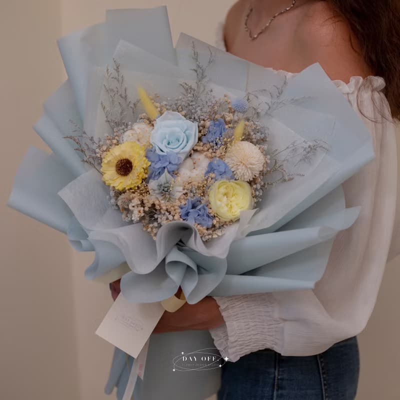 DAY OFF 大型乾燥花束 畢業花束 送禮 告白花束 求婚 請人節 多色