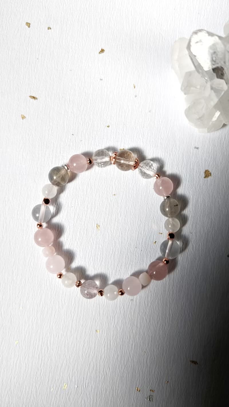 超七×粉晶×月光石×白水晶×拉長石【設計款】天然水晶手鍊