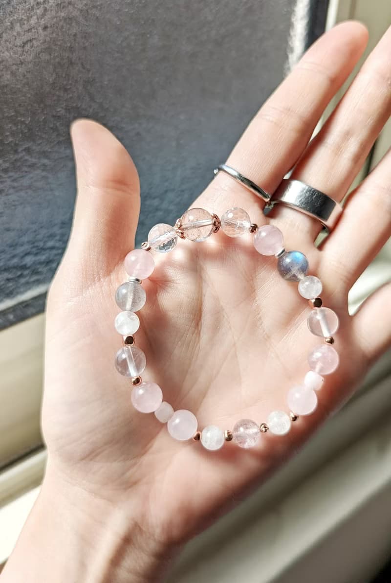 超七×粉晶×月光石×白水晶×拉長石【設計款】天然水晶手鍊