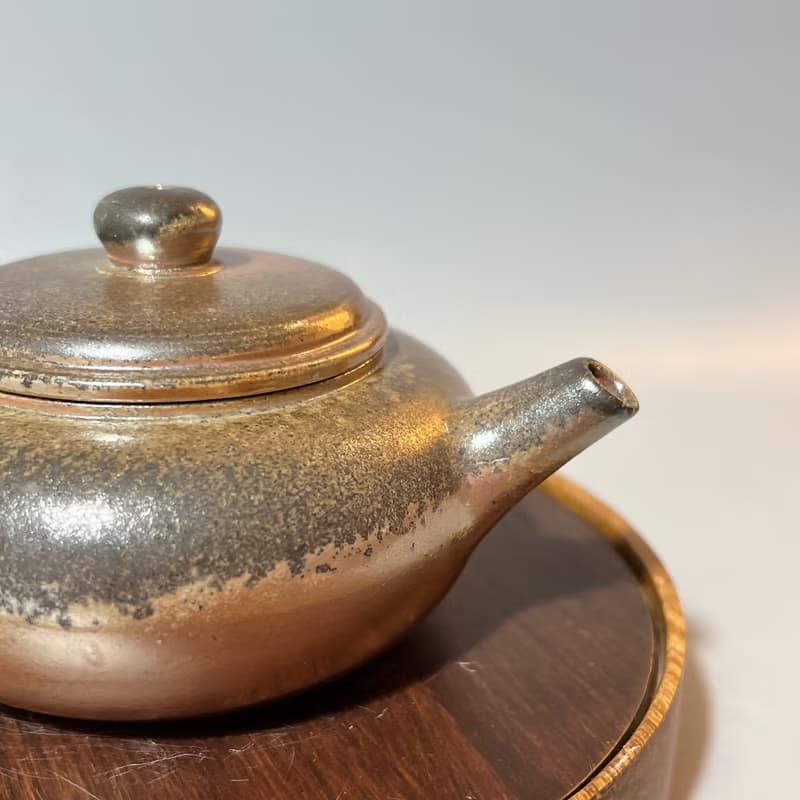 柴燒金彩扁平茶壺 / 扁平茶壺 / 小平凡手作