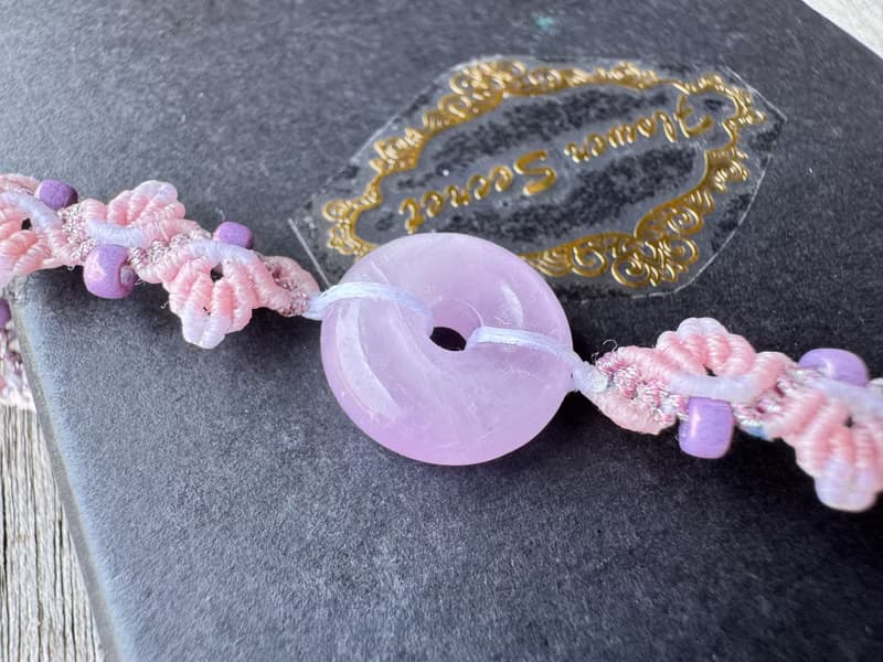 230605 Macrame 南美蠟線 紫鋰輝 手鍊