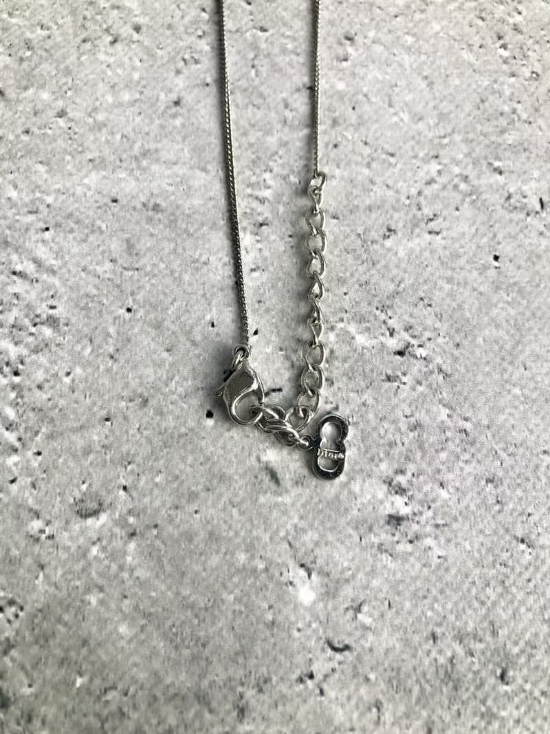 【 日本直送　名牌中古包 】Christian Dior クリスチャン ディオール ネックレス シルバー ロゴ vintage ヴィンテージ  3ym4wx