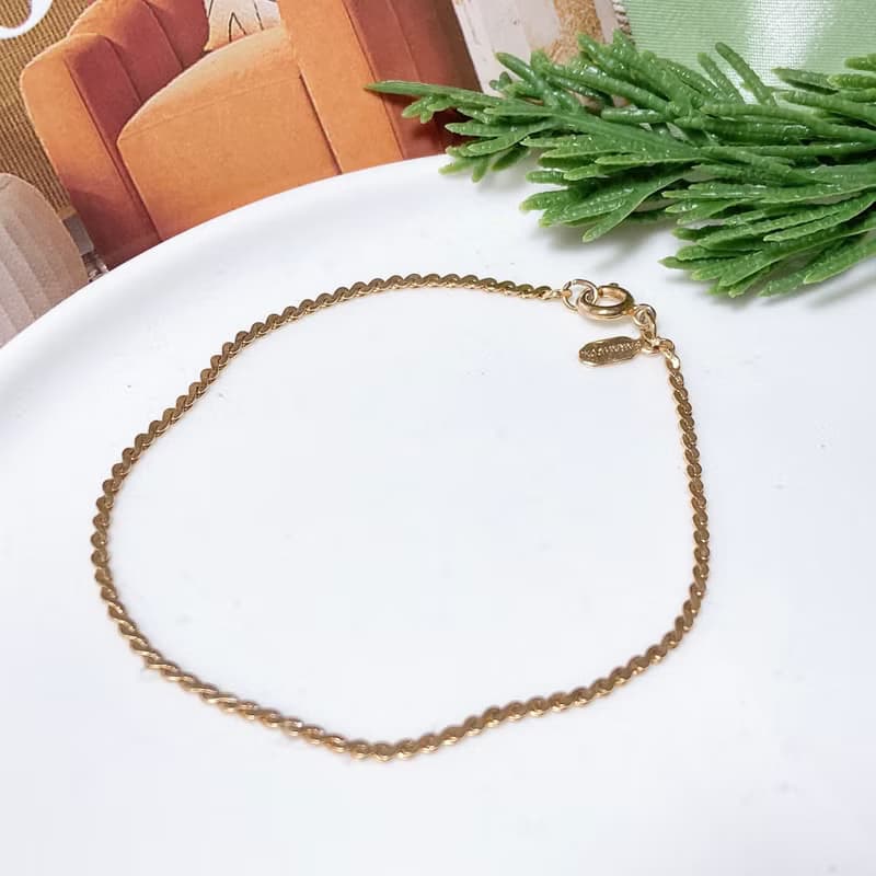 【西洋古董飾品】SARA雅緻柔軟麻花卷鏈 k金合金 手鍊手環