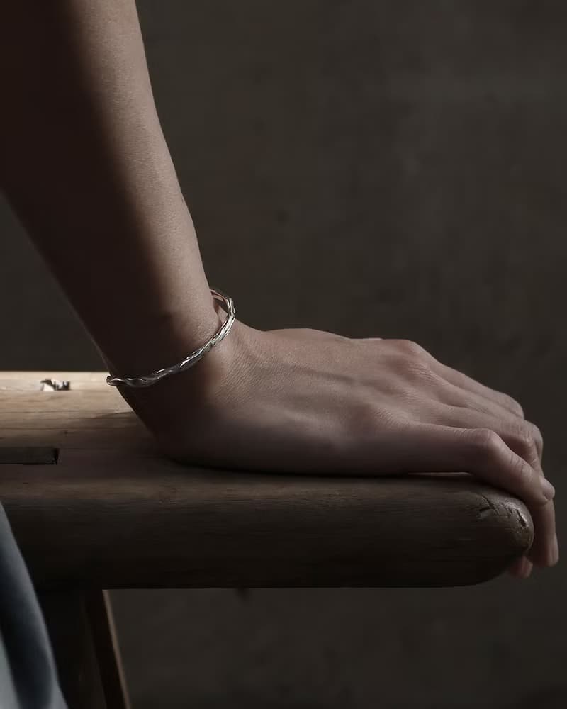 光上稜線 純銀 C 手環