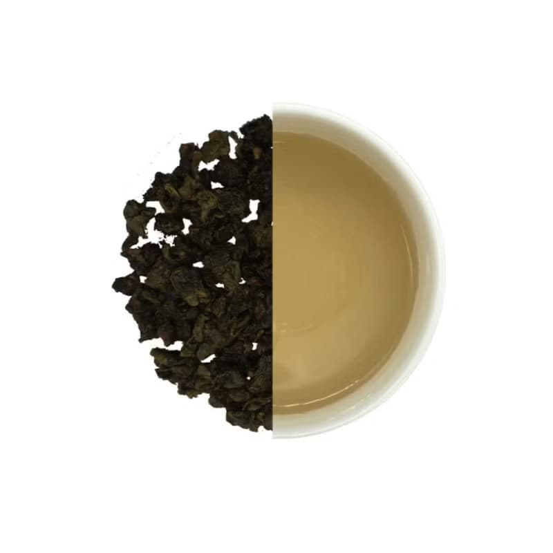 輕焙烏龍茶 | 文火輕焙的茶香, 順口又回甘, 鍋煮奶茶適用