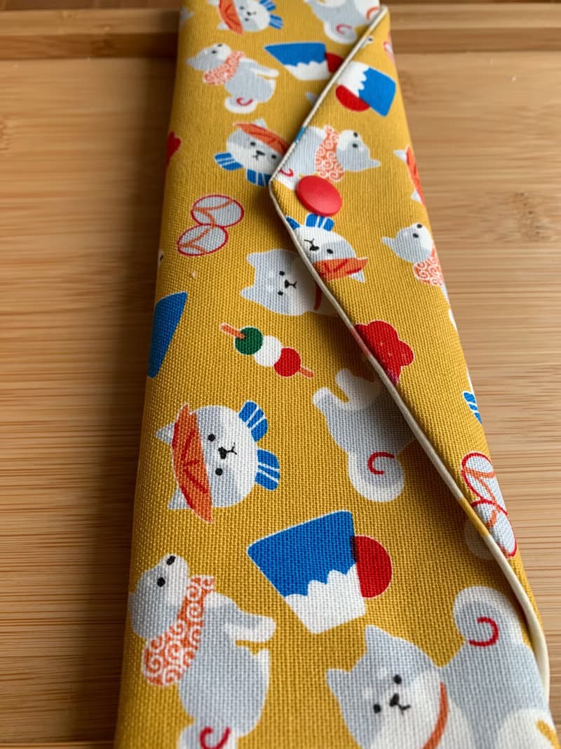 文青風環保筷袋  柴柴野餐樂 芥茉黃  手作餐具袋.交換禮物.