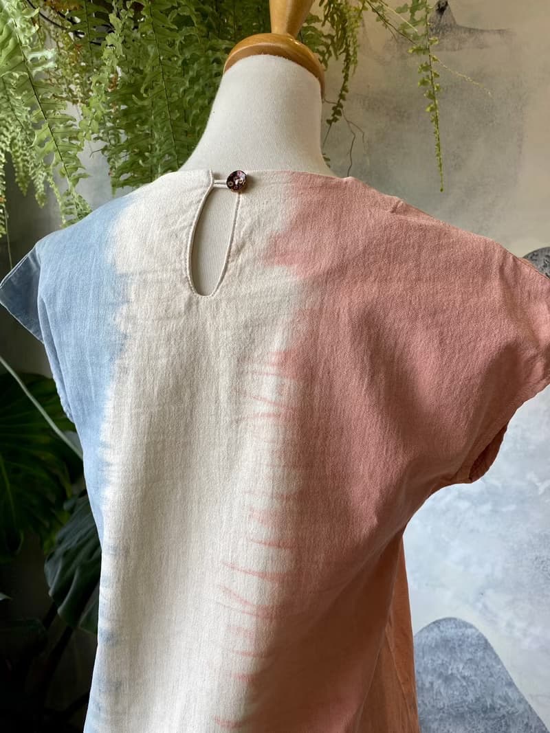礦物泥染 春櫻粉藍條紋  法式短袖圓領上衣 純棉