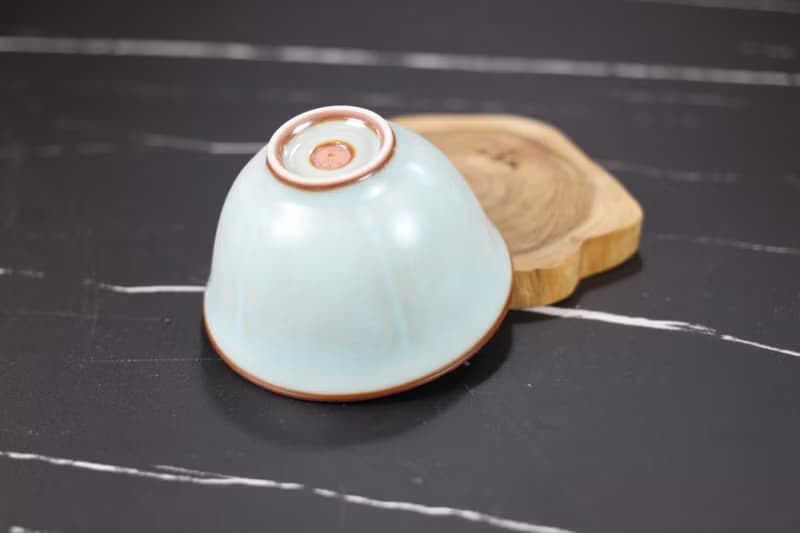 【母親節禮物】祥億窯 天青汝窯 葵口茶杯 鶯歌陶藝名家葉敏祥作