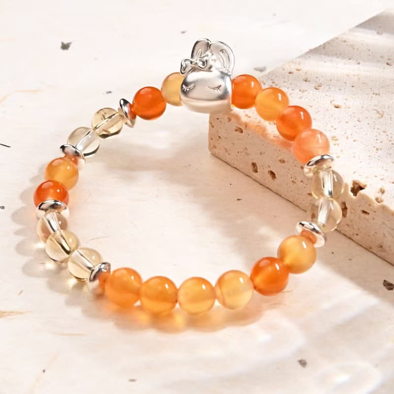 睡眠兔兔| 紅瑪瑙 * 黃水晶-兒童手鍊/手工串珠