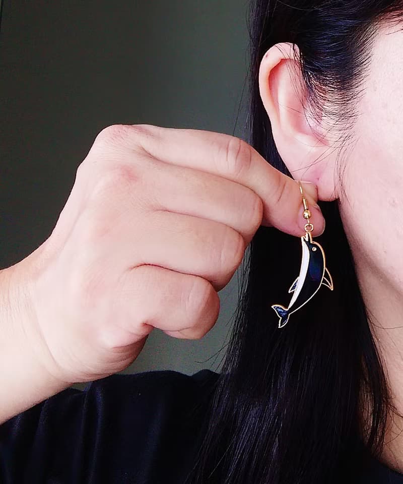 Vintage Jewelry 西洋古董飾品 景泰藍 可愛海豚 耳勾 針式耳環