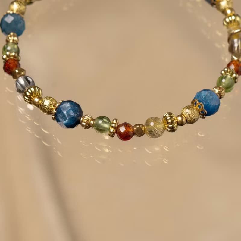 美麗製造機 // C1608藍晶鈦晶手鍊