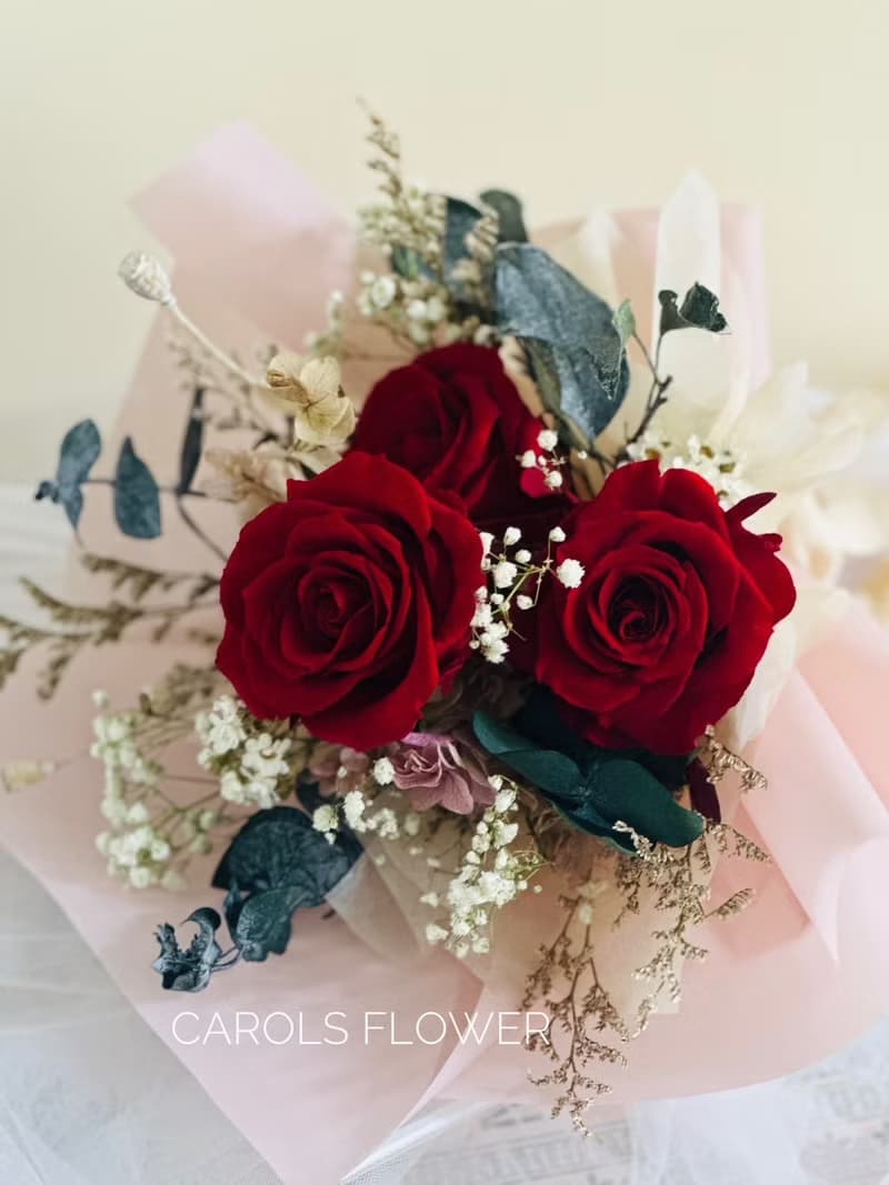 紅色質感永生玫瑰花束