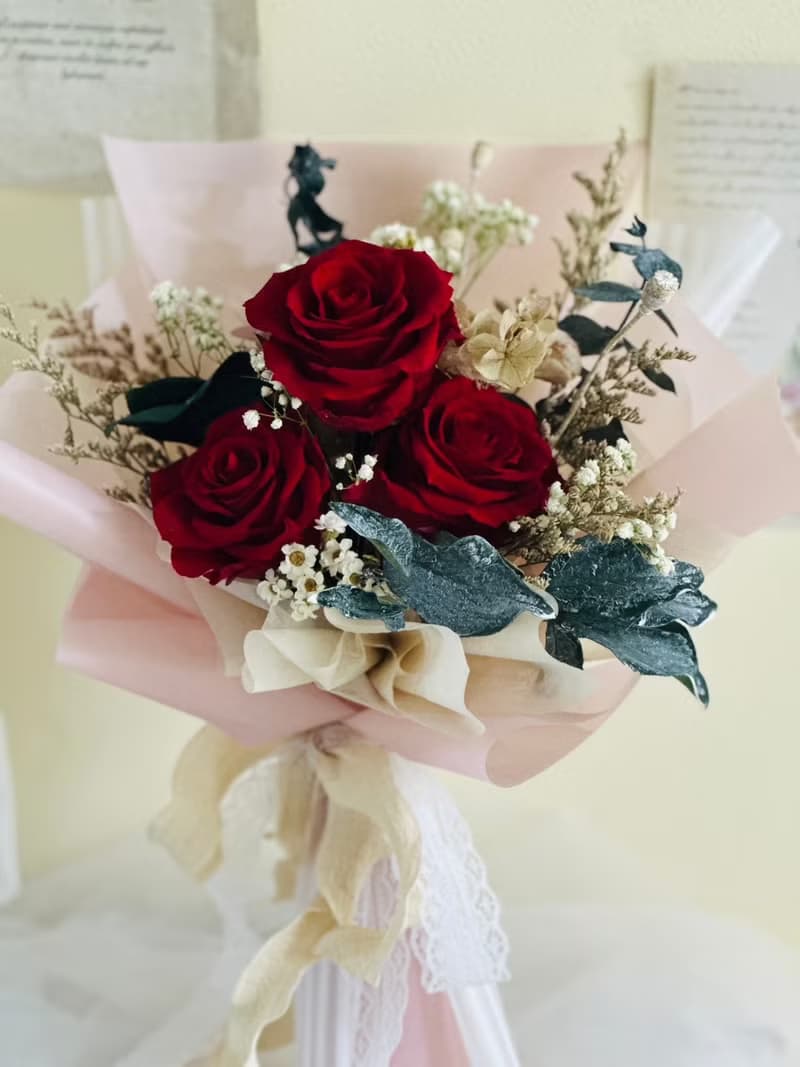 紅色質感永生玫瑰花束