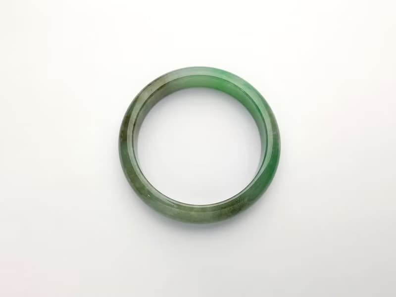 森釉 |冰糯起膠/漸層濃綠/平安鐲/手圍16.5-17| 天然A貨翡翠玉鐲