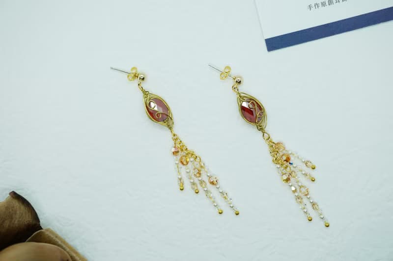 飛機耳 / 原創耳飾 x 金屬線纏繞 / 【花火】/ 施華洛世奇 / s925