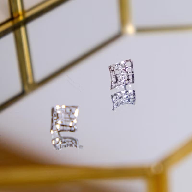 Annis | 個性型格 意大利925純銀鏤空菱形變形耳環 | 防變色