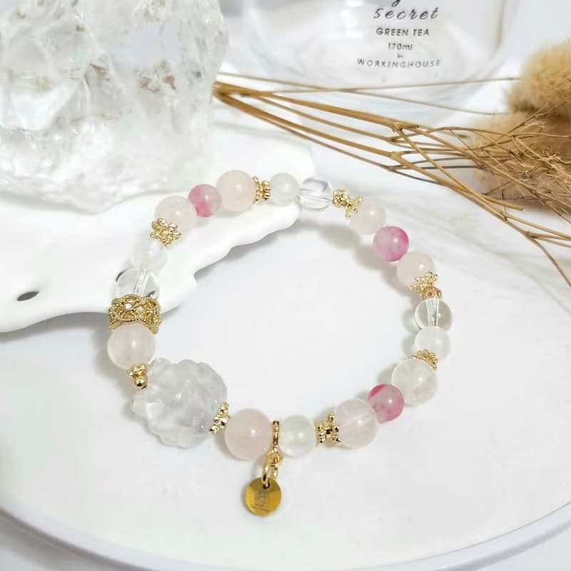 淺粉晶Q版九尾狐設計款手鍊/助事業運、招桃花、平衡情緒之水晶