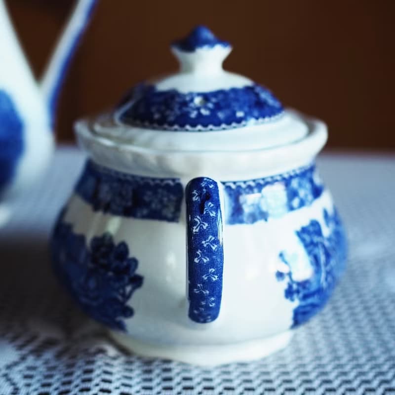 復古 英國老牌 Adams 經典藍白圖案 茶壺 + 糖罐 套裝
