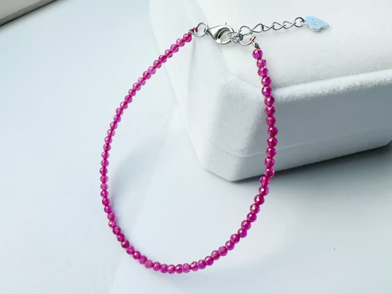 天然紅寶 精緻切面 純銀手鍊 優雅質感 生日石