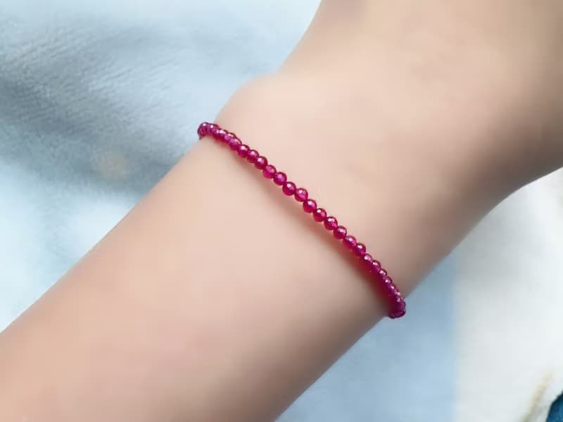 天然紅寶 精緻切面 純銀手鍊 優雅質感 生日石